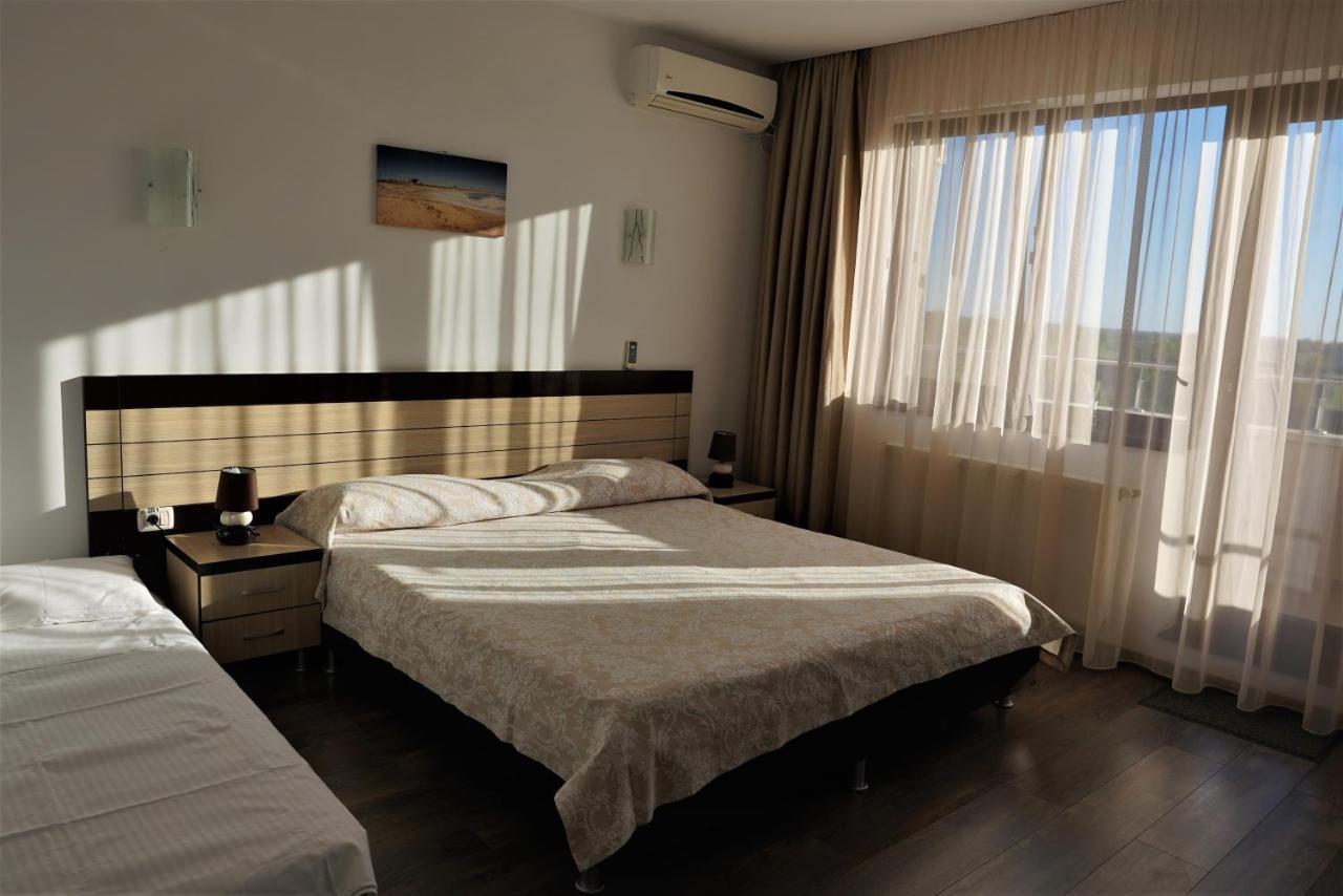 Indeep Club Otel Cumpăna Dış mekan fotoğraf
