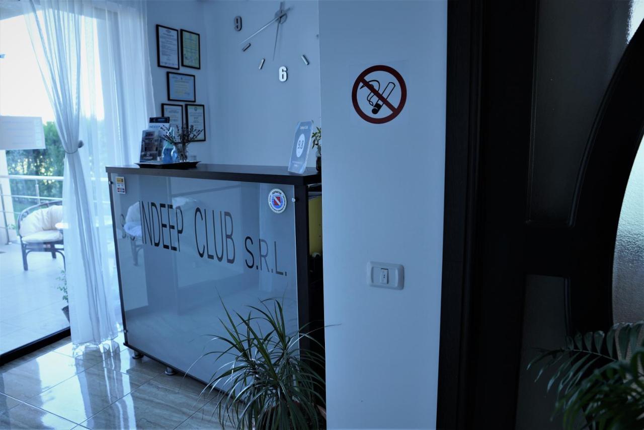 Indeep Club Otel Cumpăna Dış mekan fotoğraf